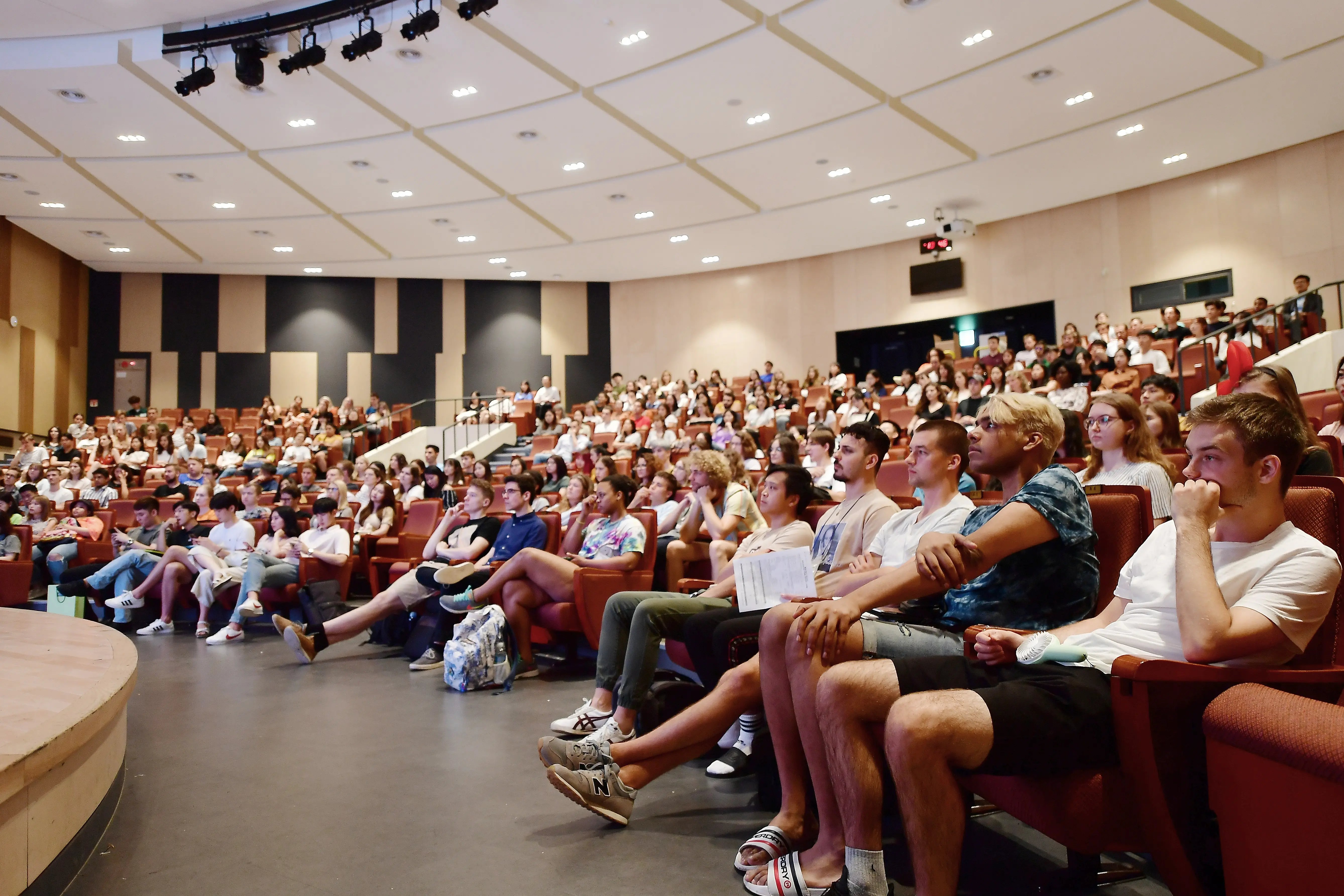 Ein Hörsaal der Konkuk University voller Studierende
