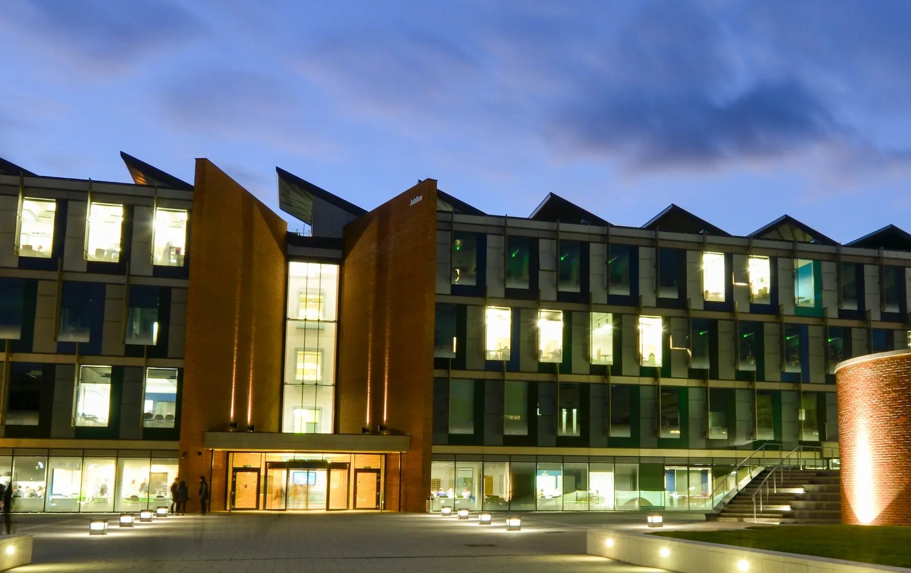 Der Campus der University of Sussex